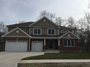 1127 W Wilson St, Palatine, IL 60067