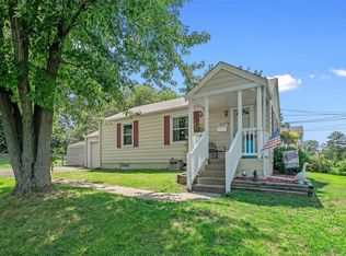 10300 Niblic Dr, Saint Louis, MO 63114