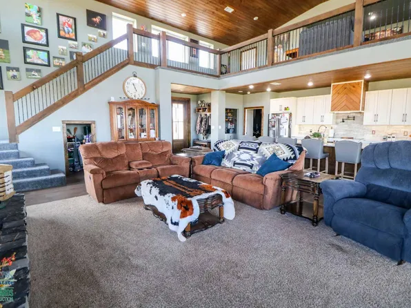 6792 Maine Rd, Anton, TX 79313
