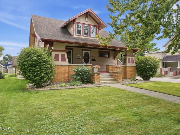 1031 Hurd Ave, Findlay, OH 45840