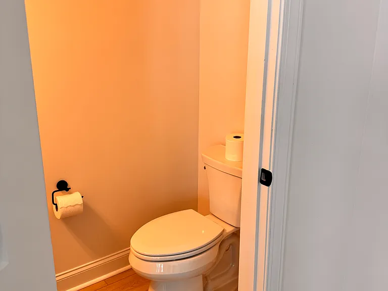 9214 Delaney Dr NW — Photo 7
