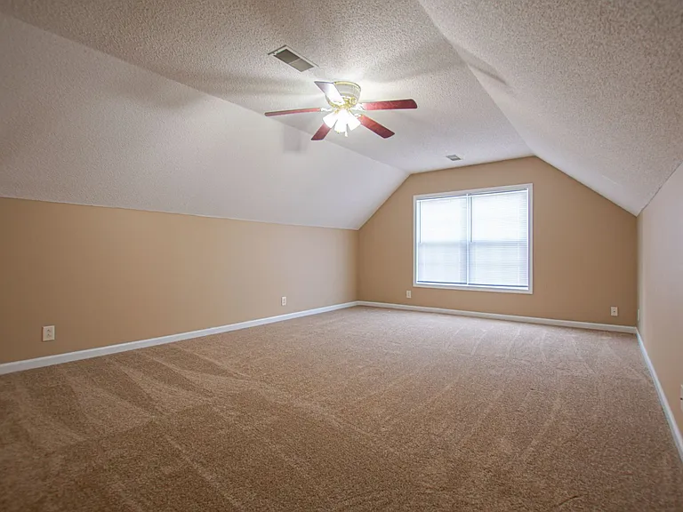 895 Sugarcane Way — Photo 20
