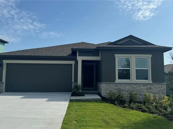 2238 Raven Ridge Rd, Minneola, FL 34715
