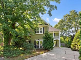 1319 Crescentwood Ln, Decatur, GA 30032
