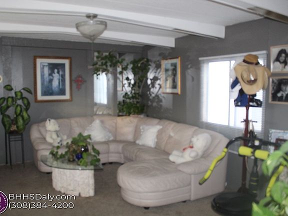 4th image of 318 N 1st St #24