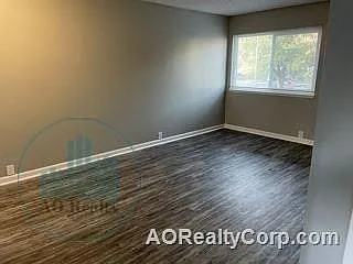 337 J St #102 — Photo 31