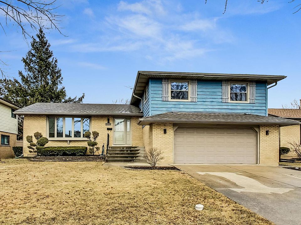 1st image of 450 Debra Dr