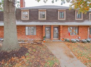 8247 N Waukomis Dr, Kansas City, MO 64151