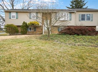 207 Oxford Dr, Easton, PA 18045