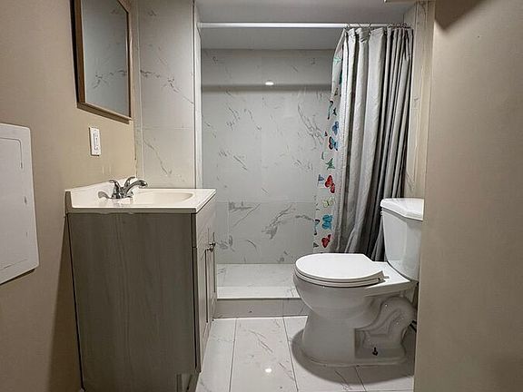 3rd image of 1060 McKay Ave #Sfh