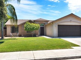 5627 W Hedges Ave, Fresno, CA 93722