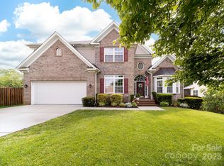143 Heywatchis Dr, Mooresville, NC 28115