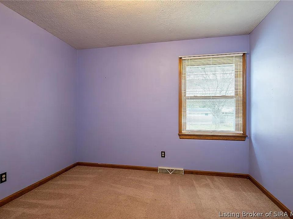 1st image of 1806 Emerald Ct