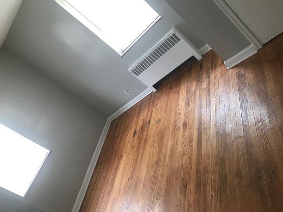 4th image of 3224 Gobel Ave APT 4