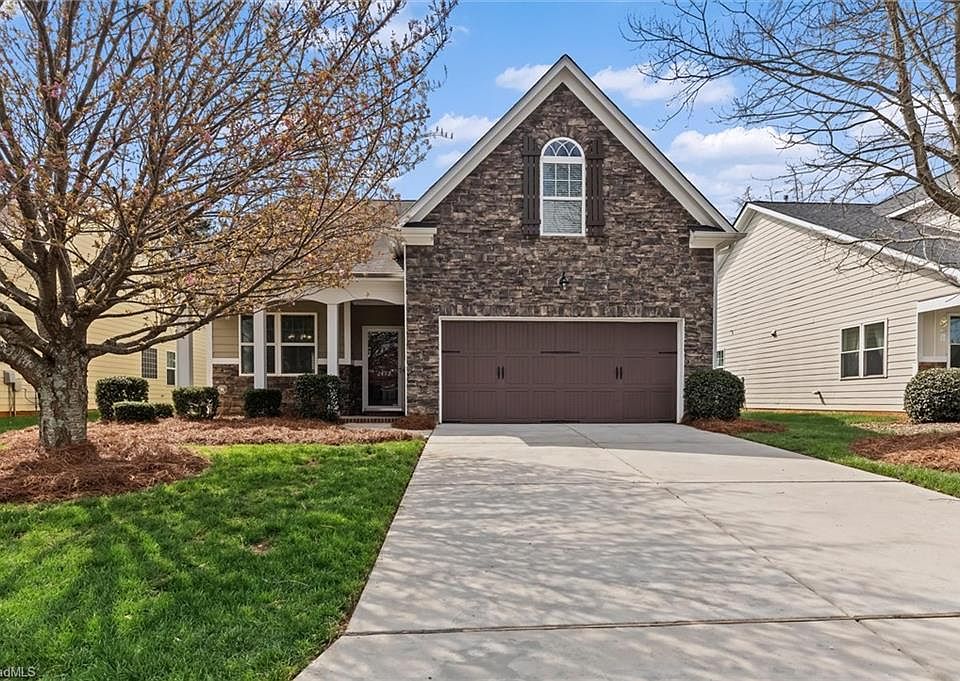 1st image of 2472 Birch View Dr