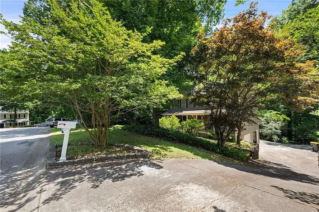 4700 Norman Dr NW — Photo 3