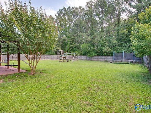 4th image of 143 Belle Haven Dr