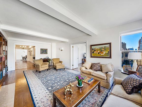 3rd image of 47 E 88th St APT 15A