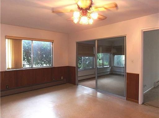 5th image of 1205 Meadowbrook Ave