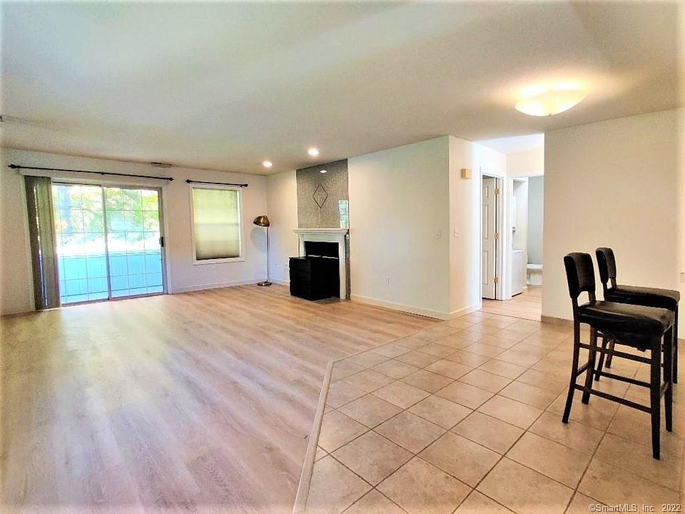 1st image of 1201 Sunfield Dr #1201