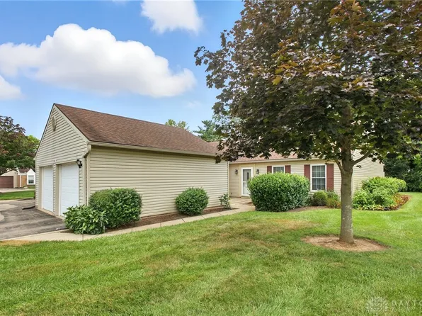 6431 Harrison Ct, Dayton, OH 45459