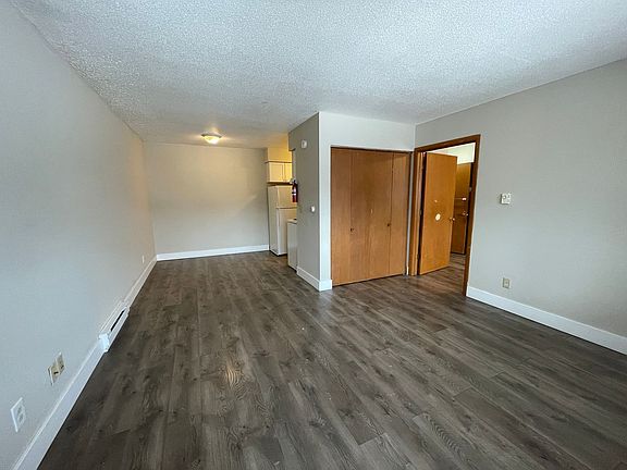 3rd image of 1307 7th Ave #16