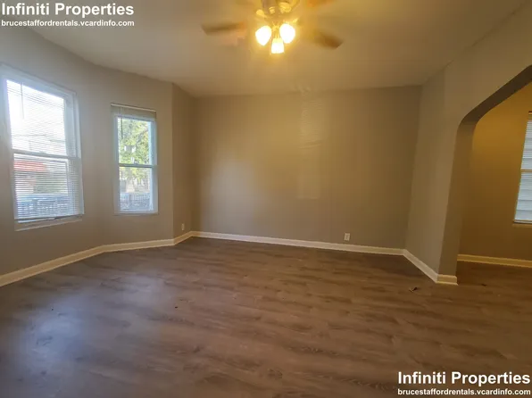 707 E 92nd Pl #2, Chicago, IL 60619