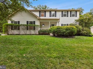 19835 Smith Cir, Ashburn, VA 20147