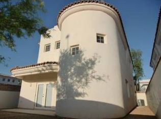 1042 N Henry Dr, Chandler, AZ 85224