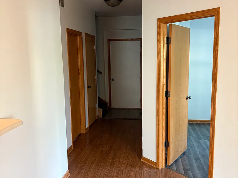 102 Louie Ln #B — Photo 9