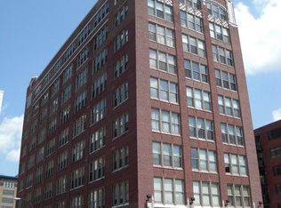 1627-1629 Locust St #306, Saint Louis, MO 63103
