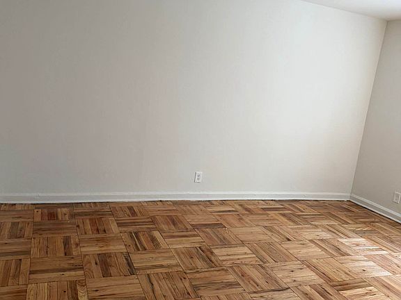 2nd image of 217 E 7th St APT 2C