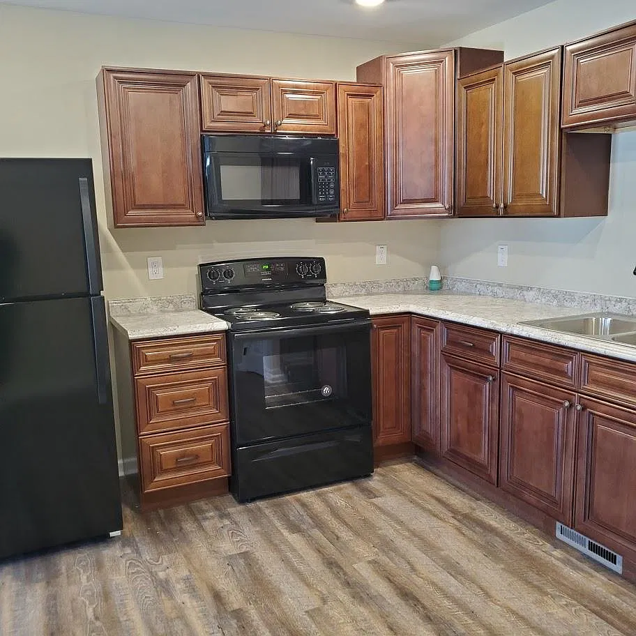 2 bed, 1.5 bath, 1000 sqft, $1,395 — Photo 3
