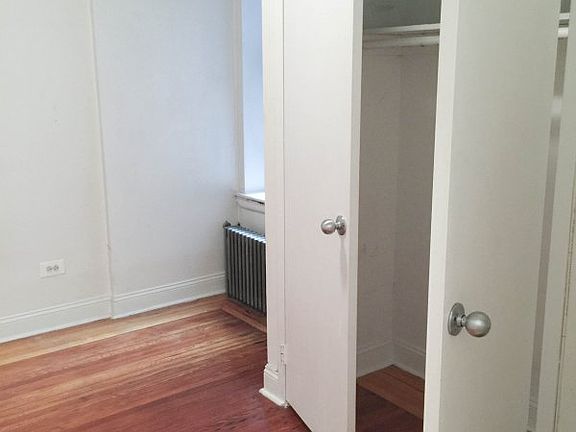 4th image of 1949 A C Powell Blvd APT A3