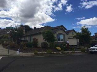 1960 Gardenview Ct #HOUSE, Santa Rosa, CA 95403