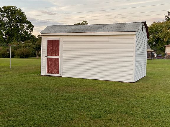 5th image of 17 Calvert Dr