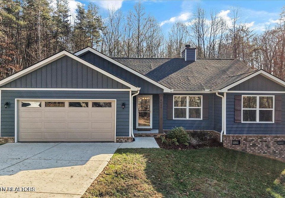 1st image of 8600 Lakeland Dr