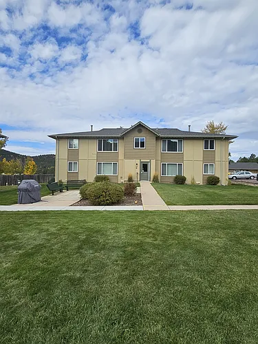 380 Paradise Cir #D5 Photo 1
