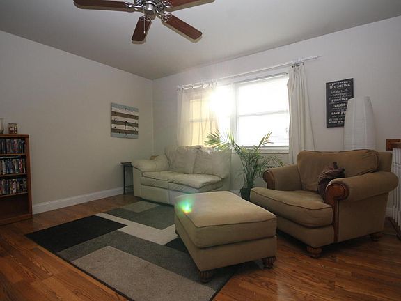 2nd image of 5743 Cheshire St