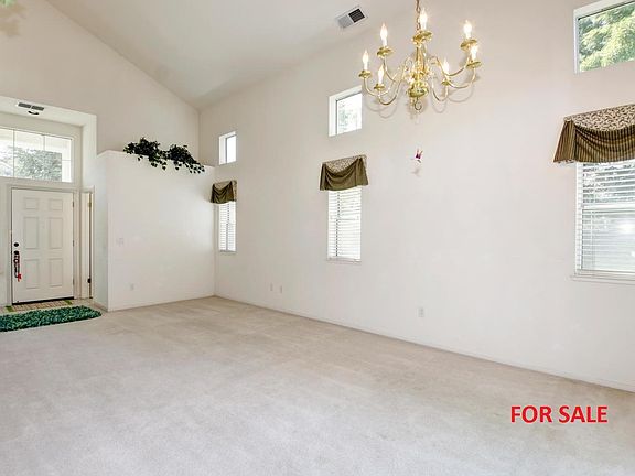3rd image of 9528 Lake Park Ln