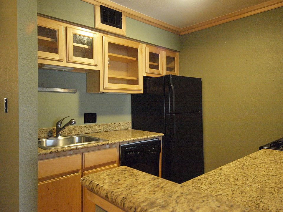 1st image of 2425 Ashdale Dr APT 93