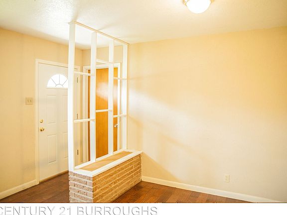 4th image of 915 Sumner Dr
