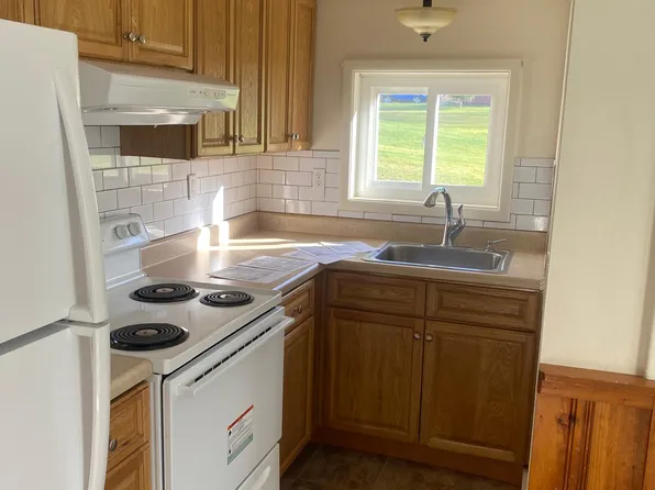 17B Maple Pl #B, Hopewell Junction, NY 12533
