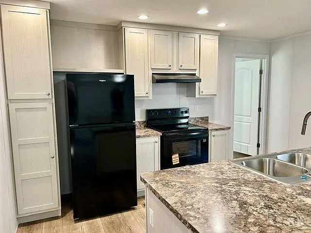 2109 N Hickory Cir W #2109 — Photo 4