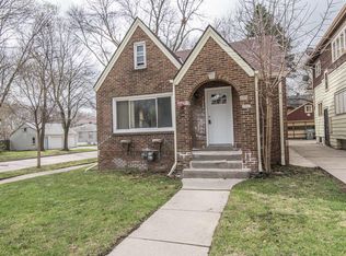 3901 W Sheridan Ave, Milwaukee, WI 53209