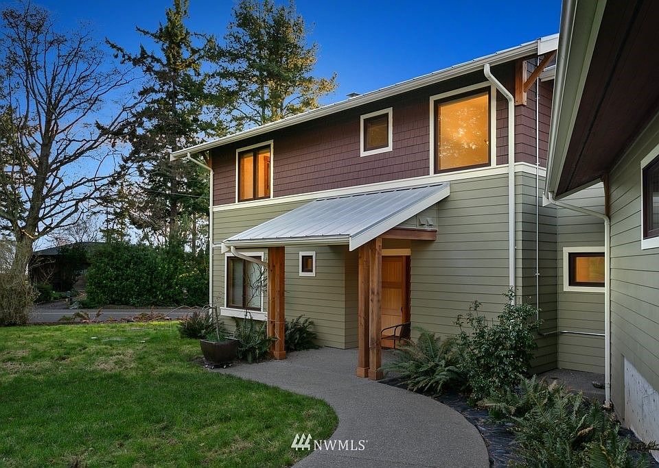 1st image of 2660 Mountain View Drive NE