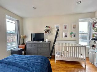 339 9th St APT 3R, Brooklyn, NY 11215
