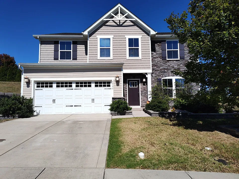 1737 Mill Creek Ln SW