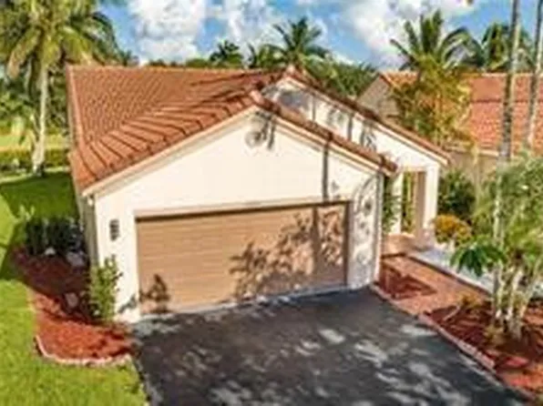 1321 Majesty Ter, Weston, FL 33327