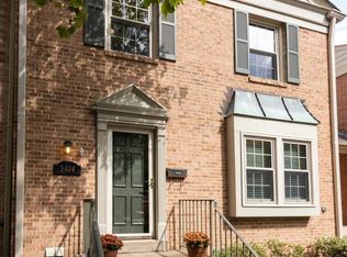 5404 Cheshire Meadows Way, Fairfax, VA 22032